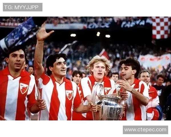 全球十大黄金足球球星排名揭晓 谁是足坛历史最佳球员第一人