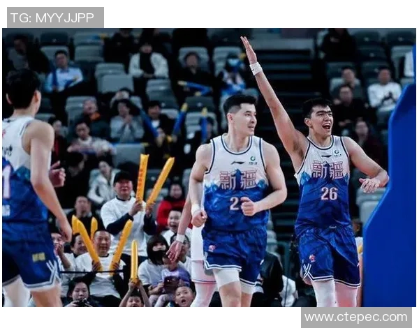 新疆男足球星的崛起与发展探索从阿布都沙拉木到谭龙的成长轨迹 新疆男足球星的崛起与发展探索从阿布都沙拉木到谭龙的成长轨迹